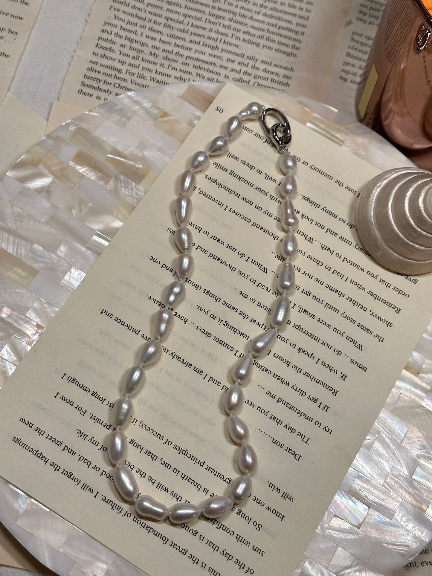 Satin Teardrop Baroque Pearl Necklace 7-8mm