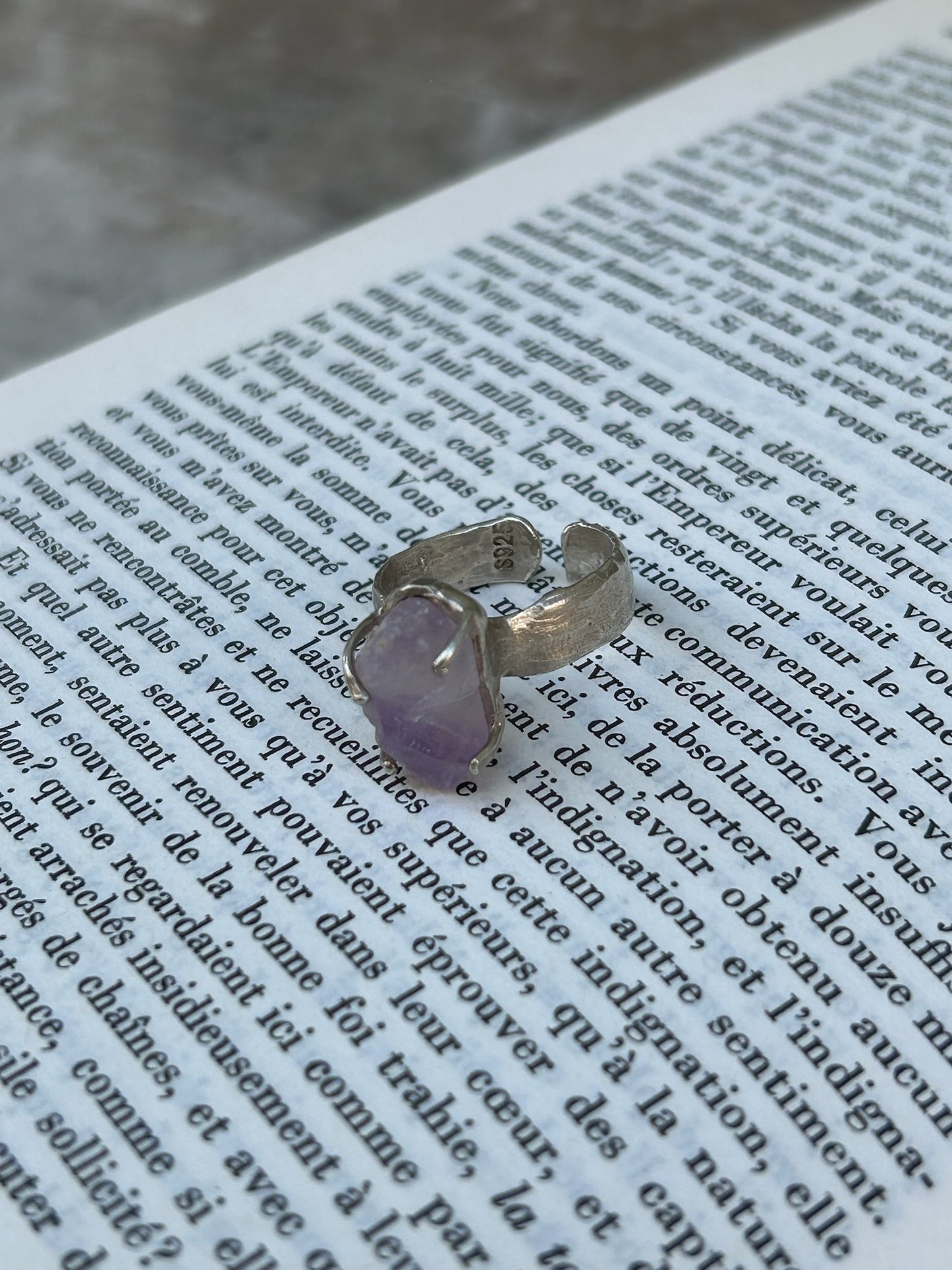 Viorea Ring