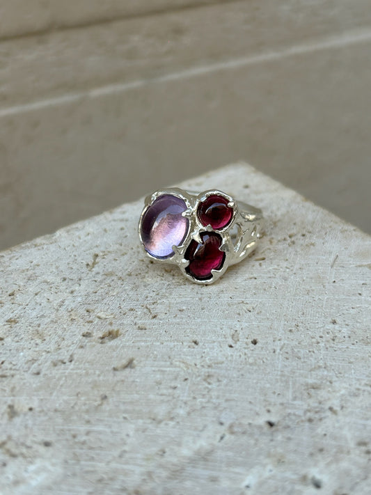 Amoria Ring