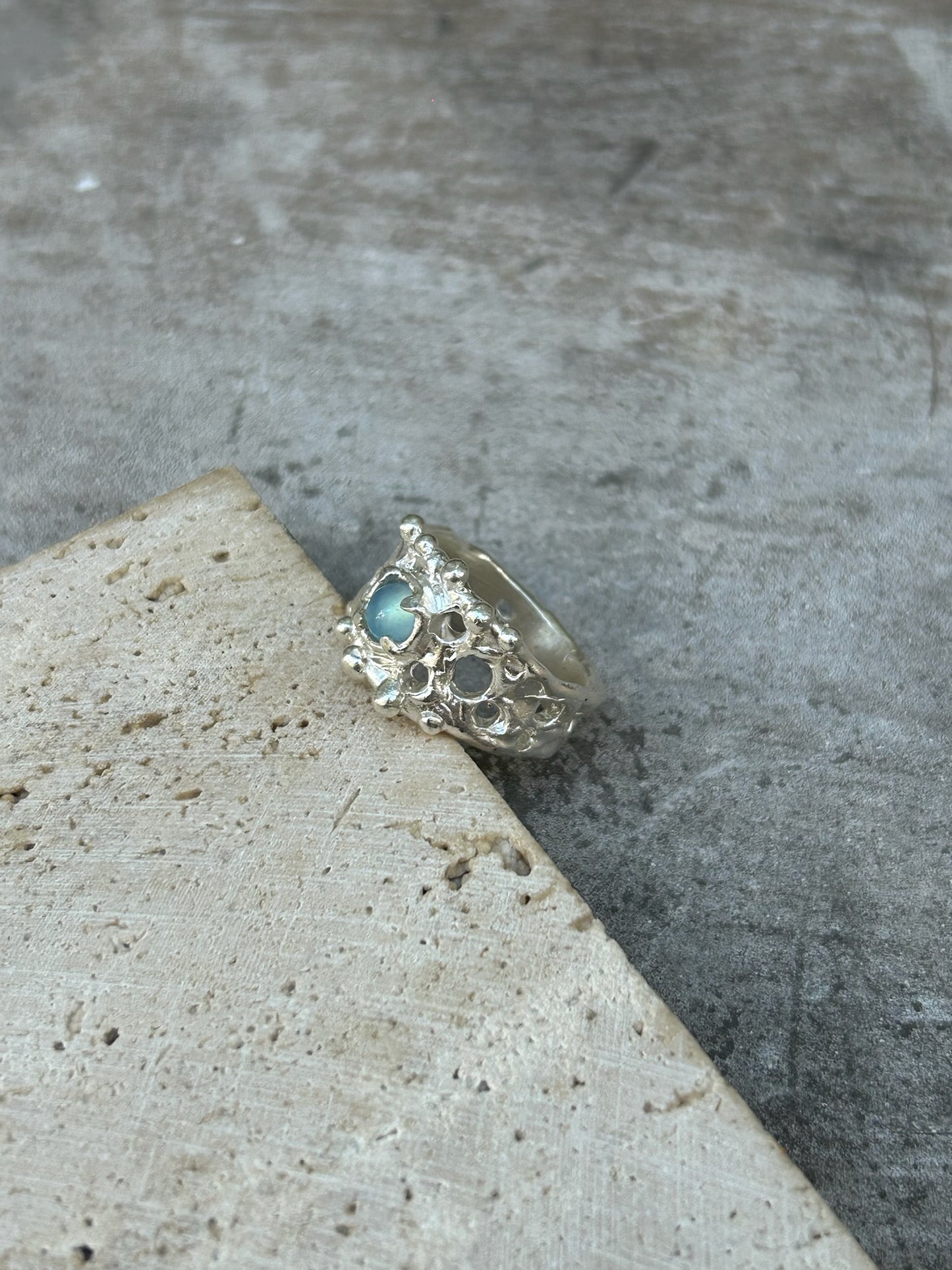 Aqualis Ring