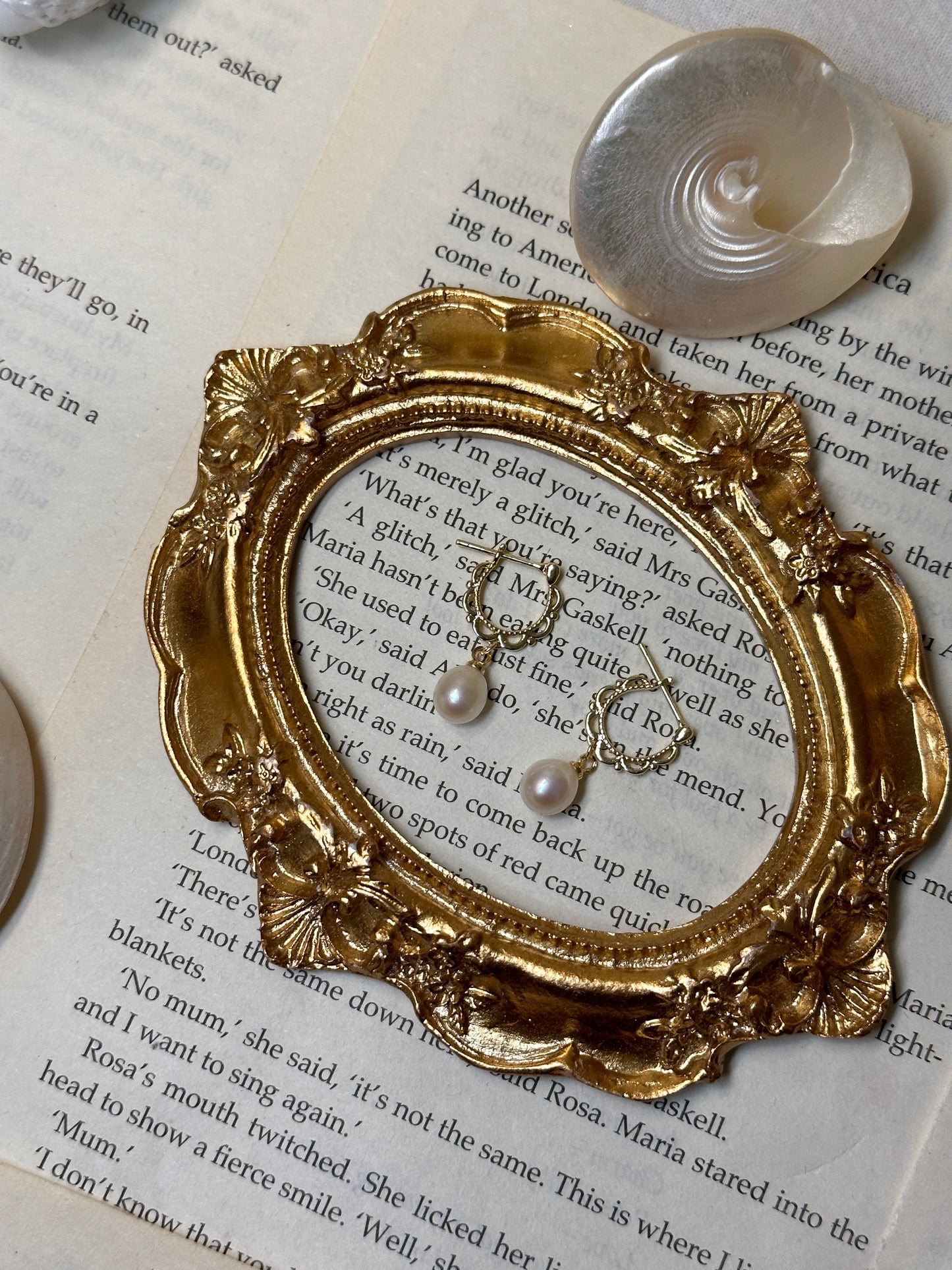 Lace Pearl Earrings