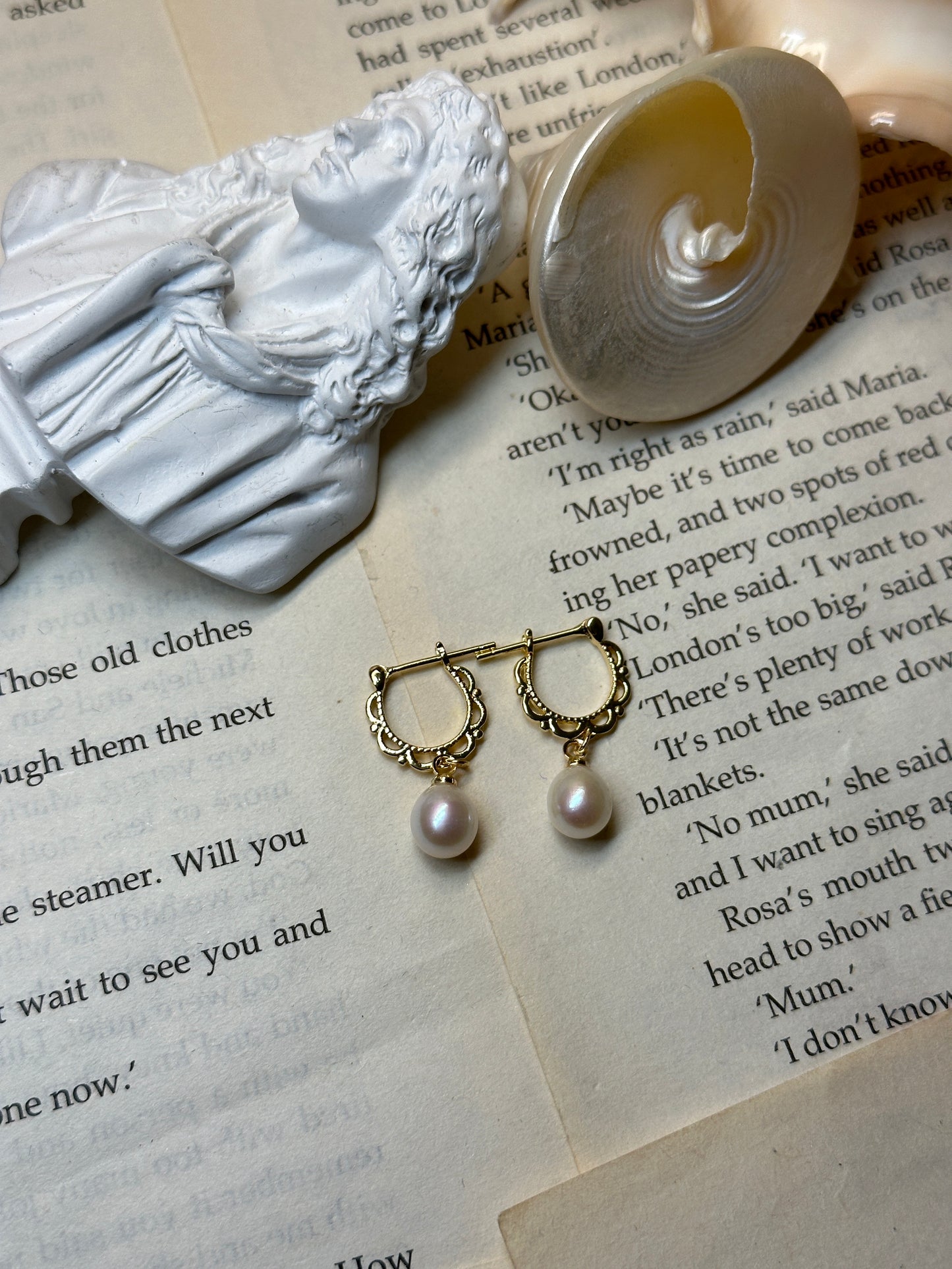 Lace Pearl Earrings