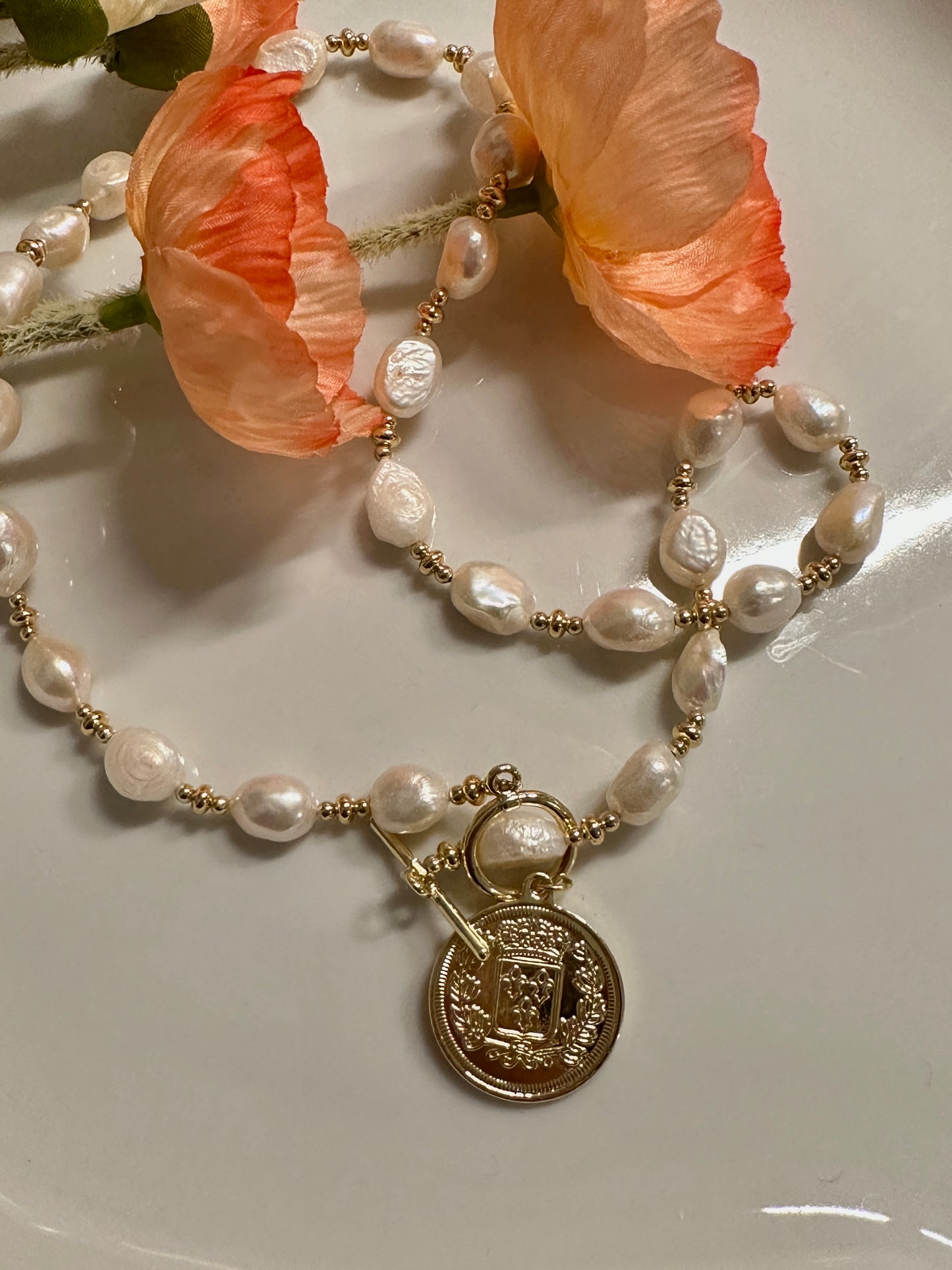 Collier de perles baroques de haute qualité