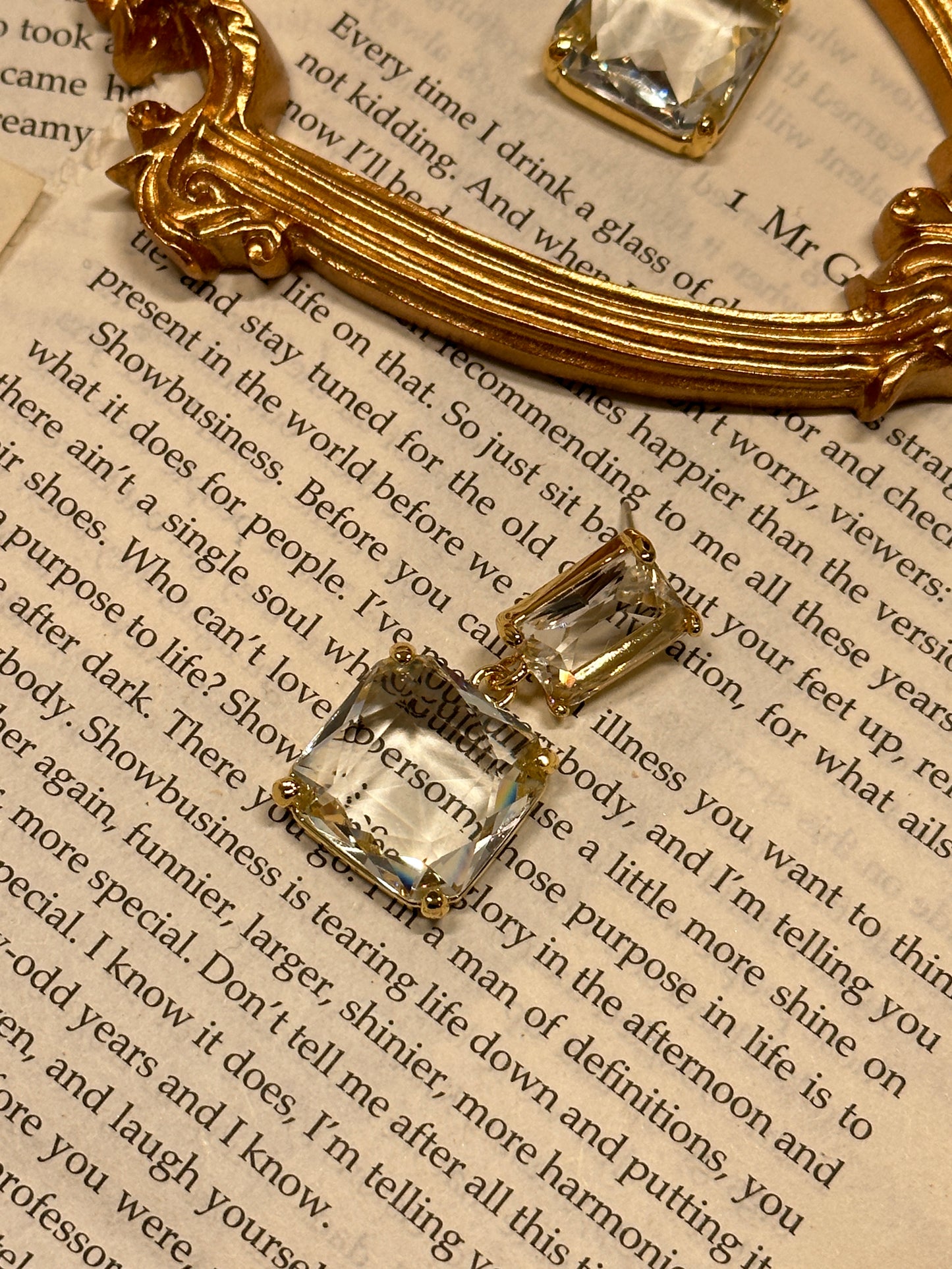 Boucles d'oreilles en lucite