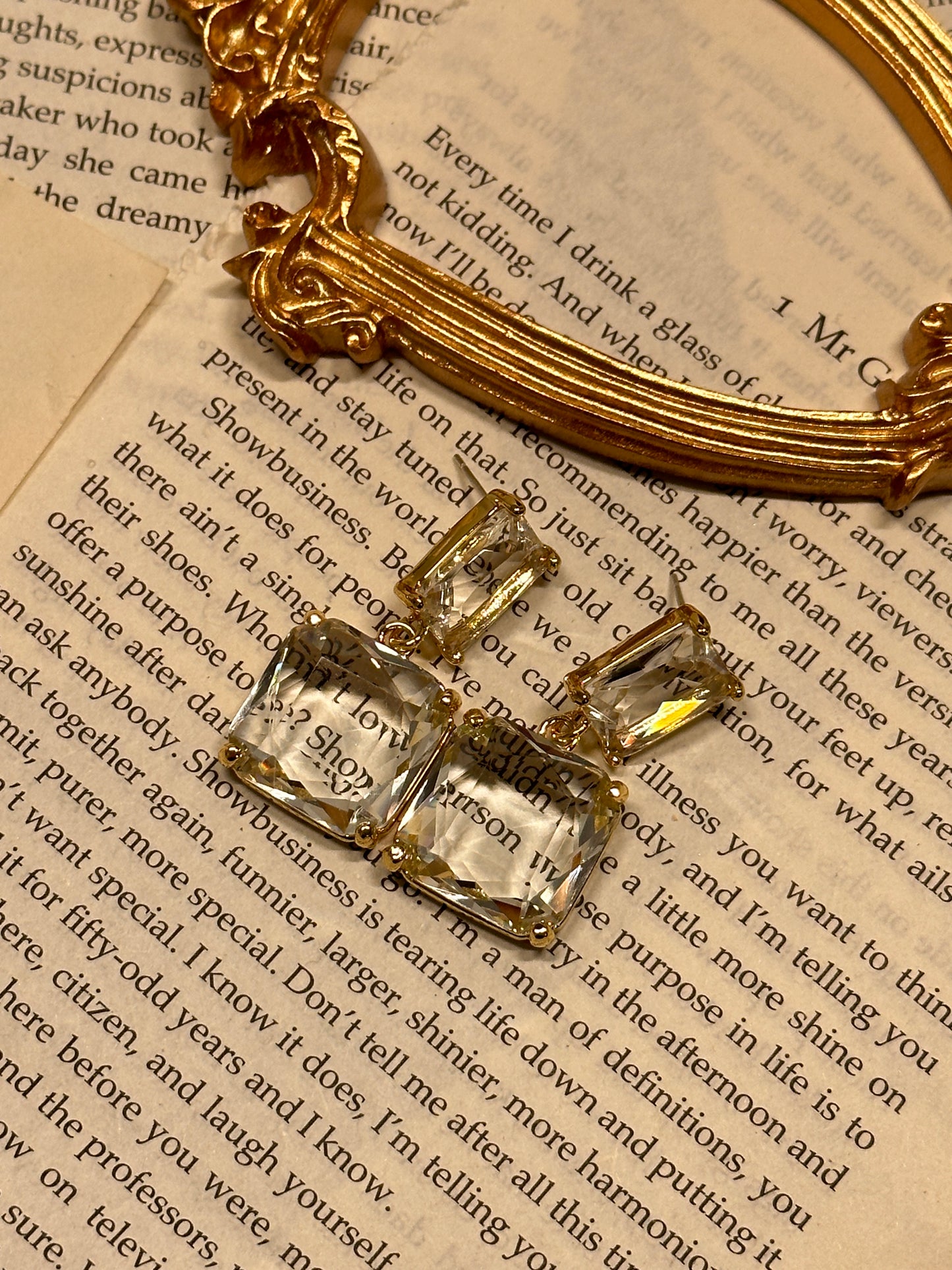 Boucles d'oreilles en lucite