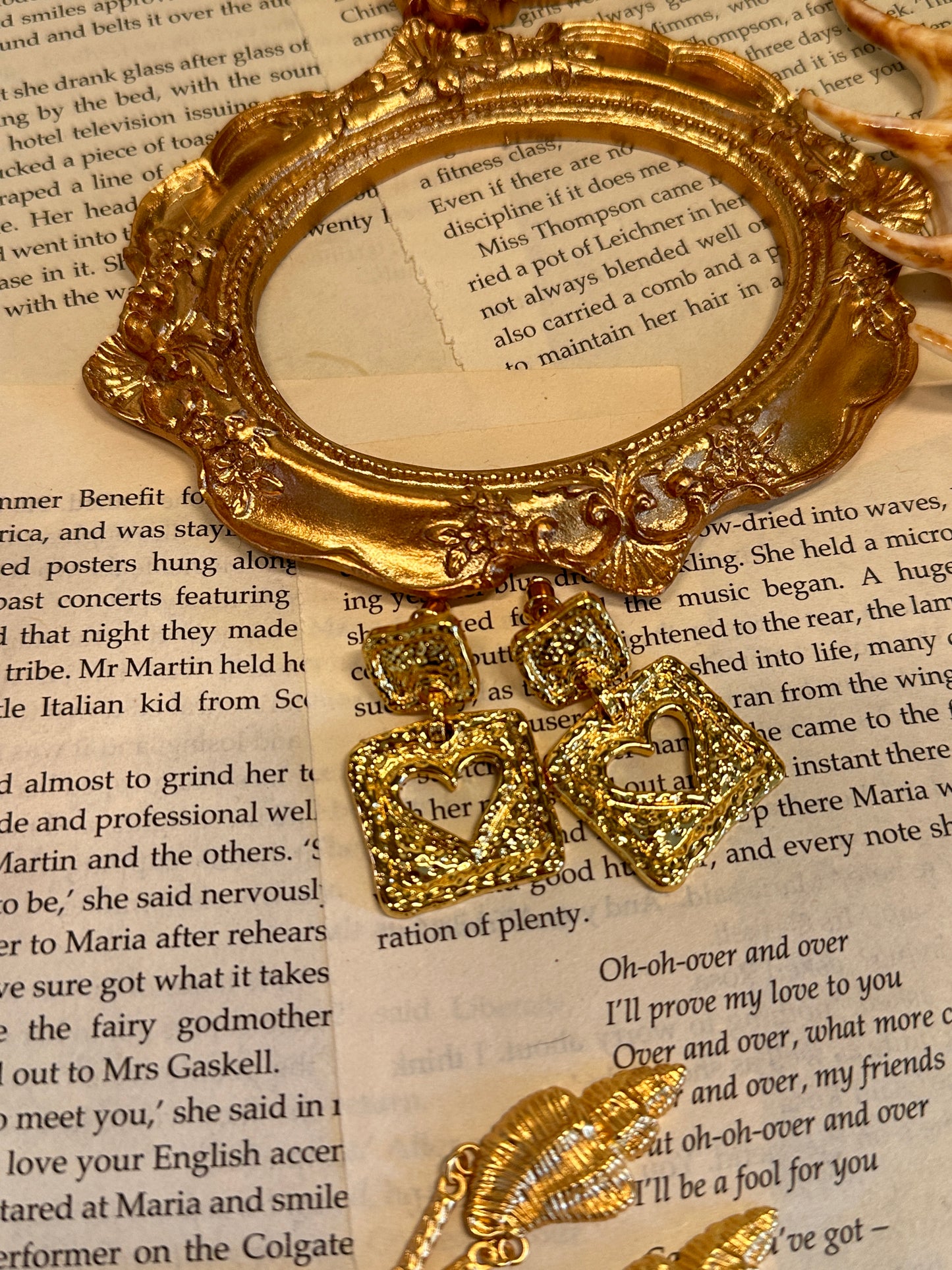 Openworked Heart Antique Gold Earrings